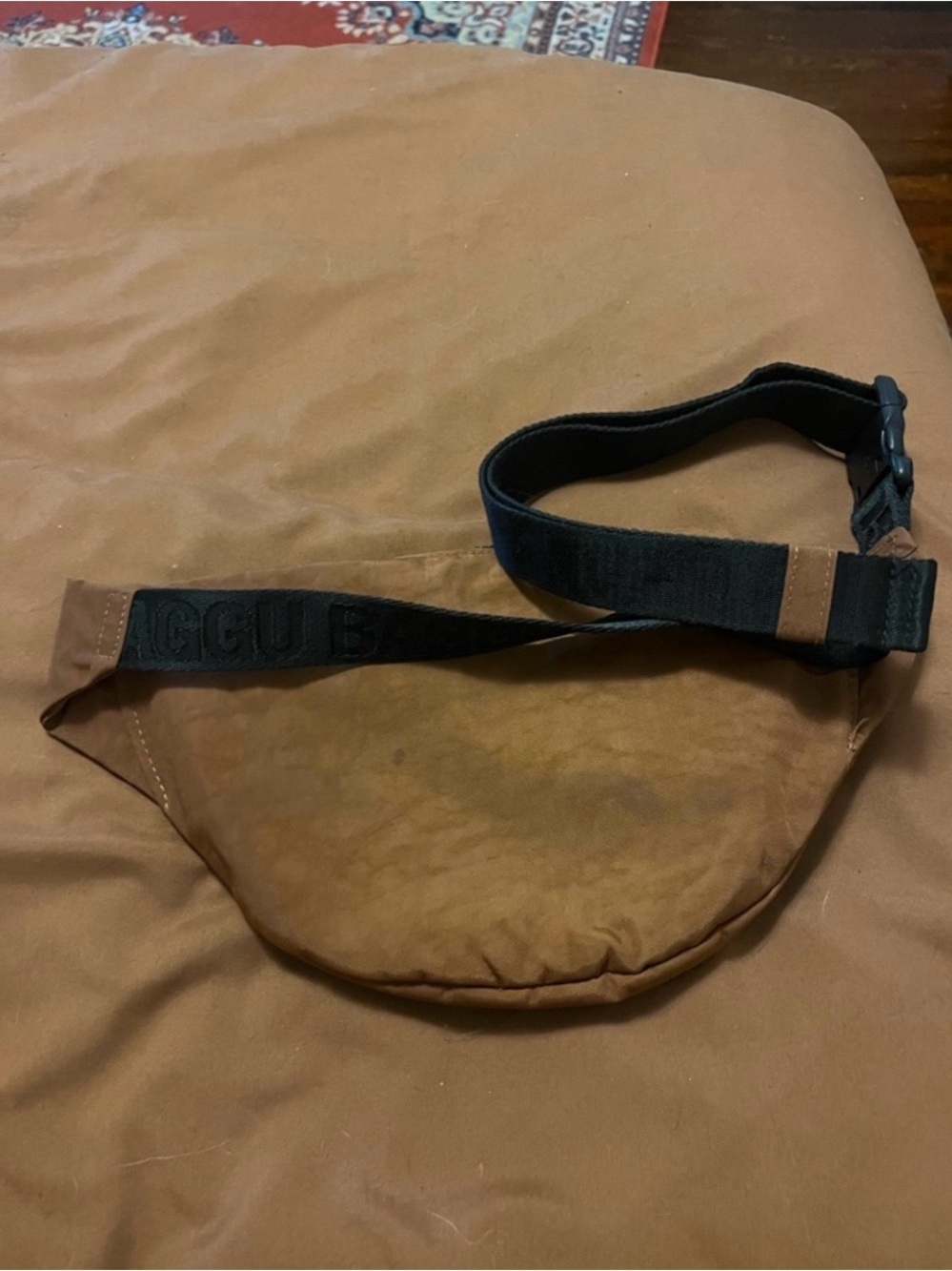 2 Baggu Bags- Women’s Soft Shoulder Bag in Light Tan and Brown Fanny Pack - Picture 6 of 7